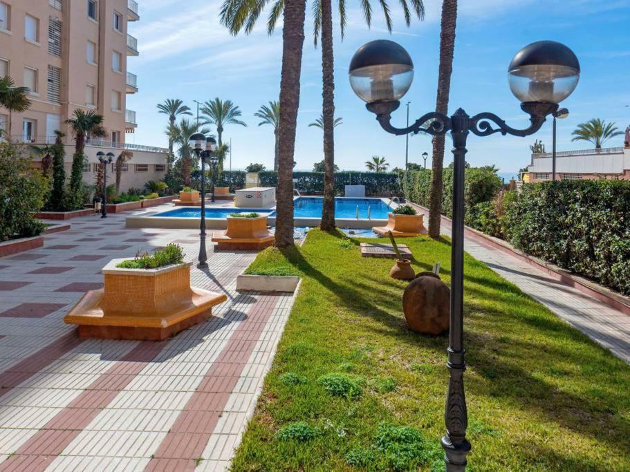 セグル・デ・カラフェルSea Front Apart. 2 Pools / 1ª Linea. 2 Piscinasアパートメント エクステリア 写真